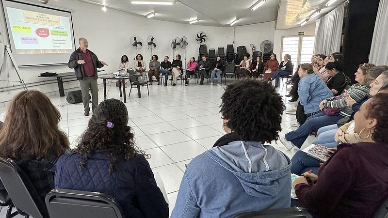 Prefeitura capacita profissionais da rede socioassistencial em escuta especializada