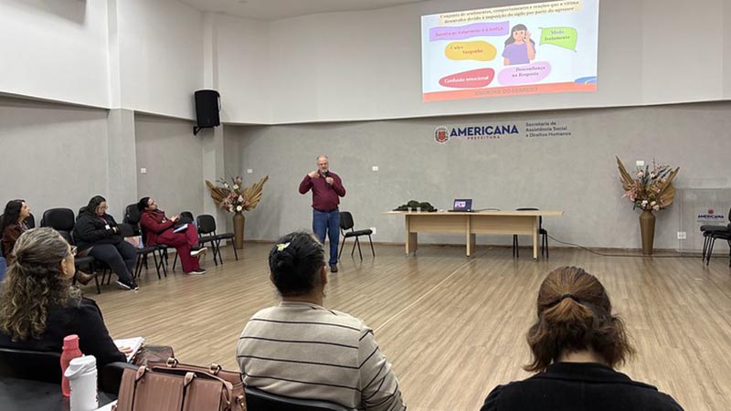 Formação em escuta especializada aborda violência sexual contra crianças e adolescentes