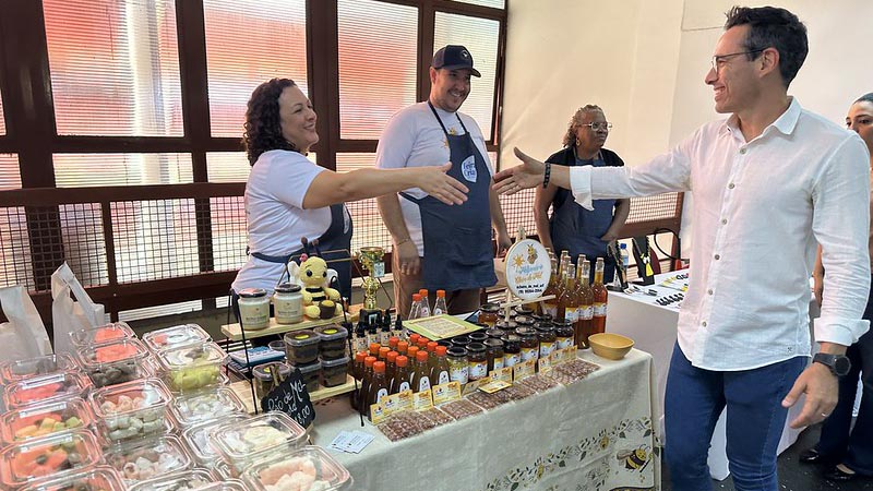Paço Municipal recebe Feira Criativa nesta sexta-feira