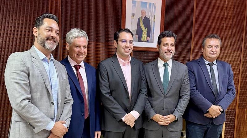 Americana encaminha demandas em audiência com Ministro da Educação em Brasília