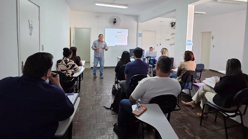 Procon de Americana amplia equipe de fiscalização com capacitação de servidoras