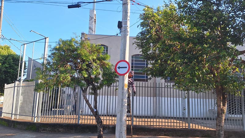 Prefeitura avança com a revitalização da sinalização viária em Americana