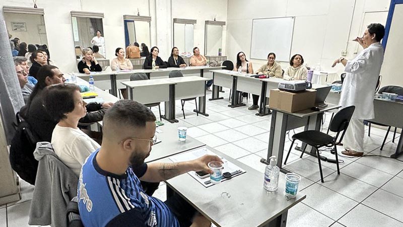 Formação gratuita de cuidador de idosos reúne 60 participantes em Americana