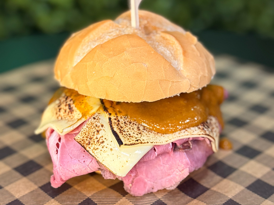 Lanche de Pastrami